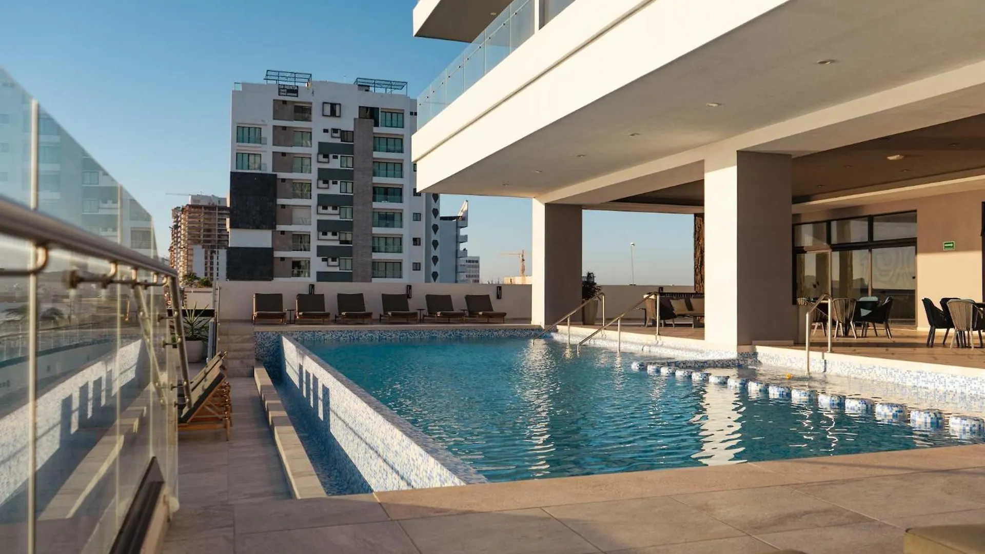 Apartment In Malecon With Pool And View Of The Stadium - Altomare 1302 Mazatlan 0*,